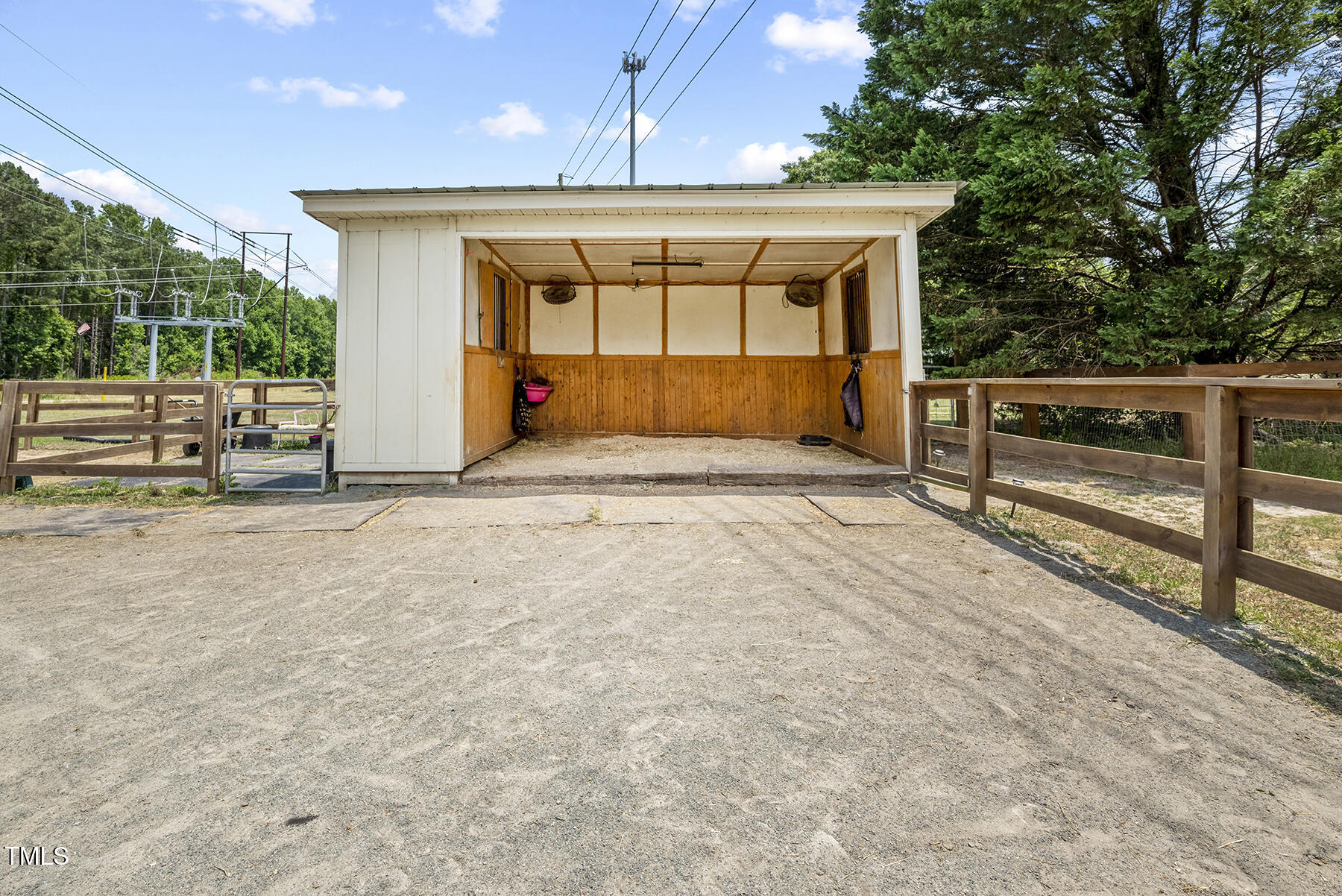 237 Bowling Farm Court Raleigh, NC 27603 - Photo 5 of 34 237BowlingFarmCt-012