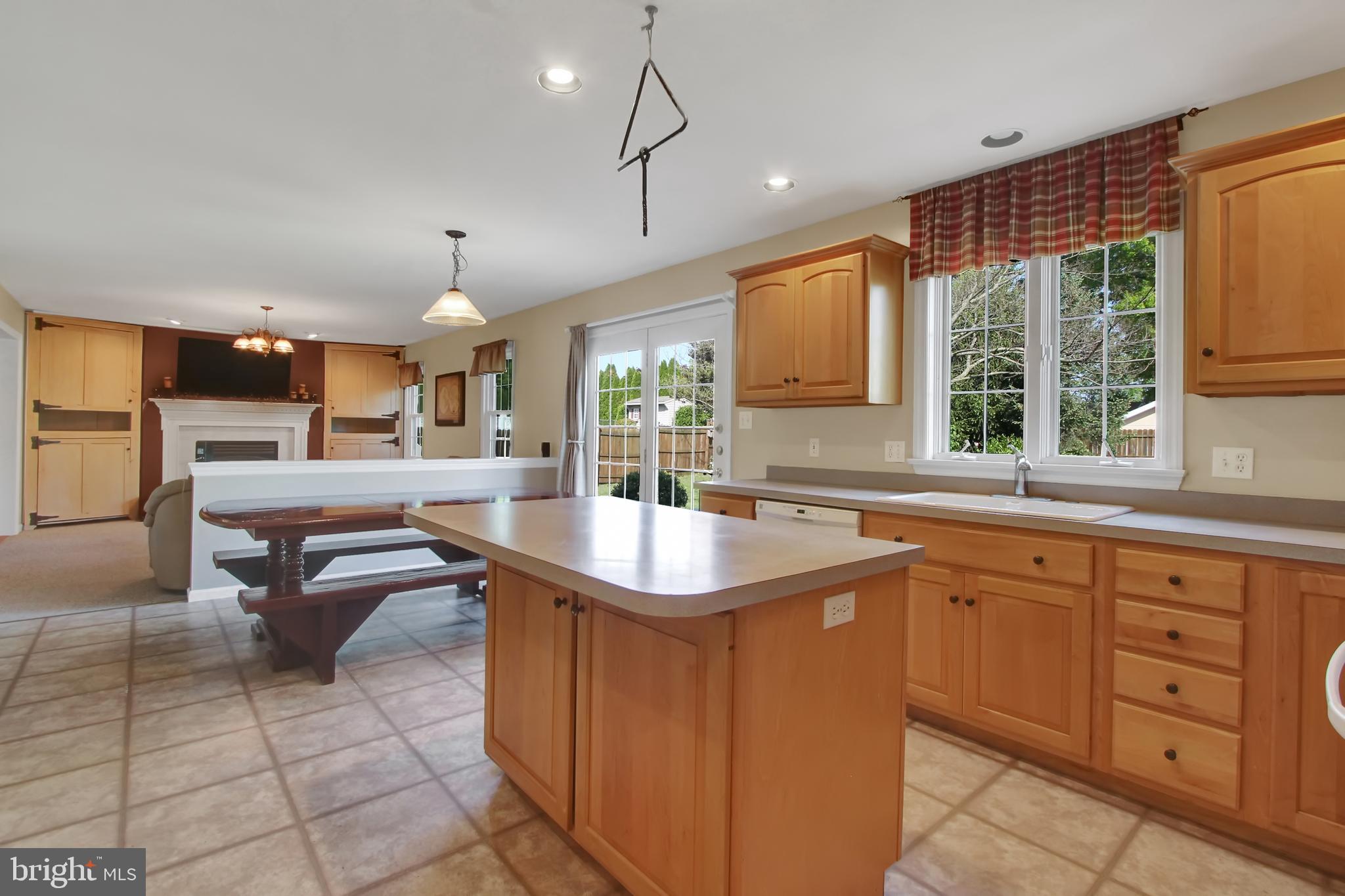 1569 Lilac Road York, PA 17408 - Photo 12 of 35