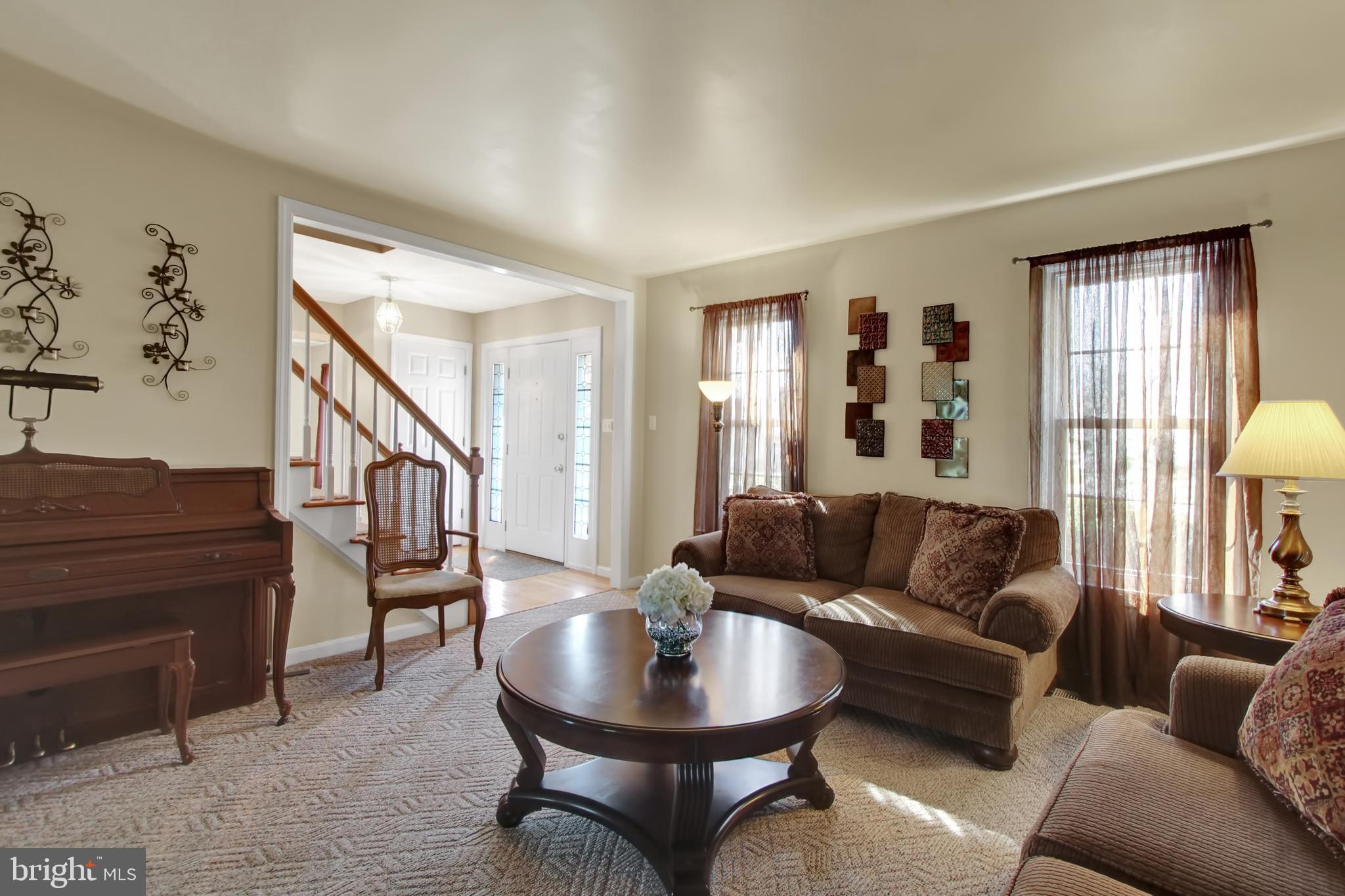 1569 Lilac Road York, PA 17408 - Photo 4 of 35