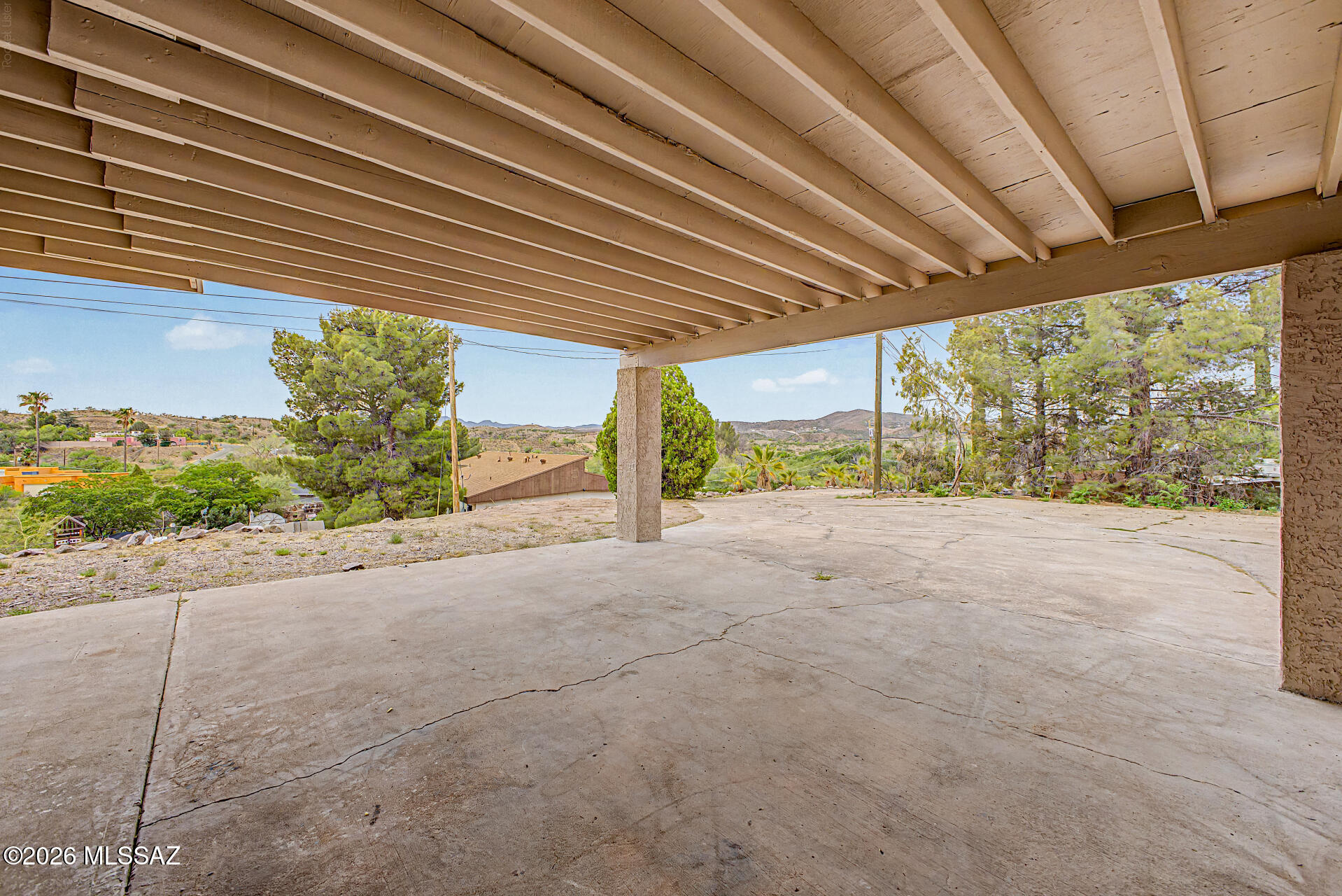 1064 North Mahen Road Nogales, AZ 85621 - Photo 5 of 41