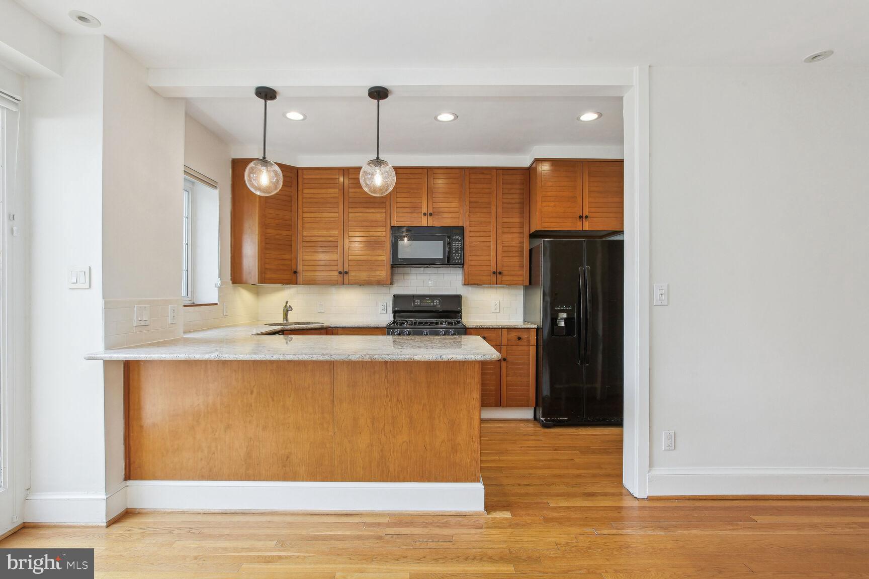 2433 39th Place Northwest Washington, DC 20007 - Photo 13 of 29 With the Option to Add Seating