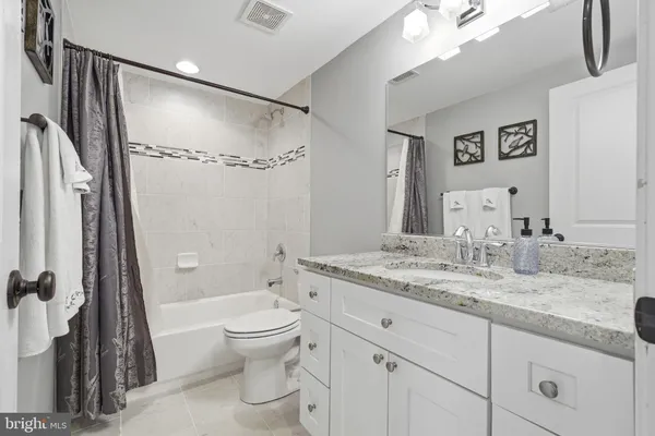 $685,000 | 10798 West Crestview Lane, Laurel, MD 20723