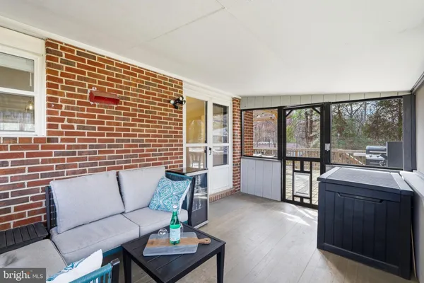 $685,000 | 10798 West Crestview Lane, Laurel, MD 20723