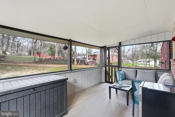 $685,000 | 10798 West Crestview Lane, Laurel, MD 20723