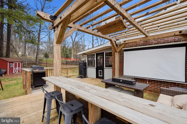 $685,000 | 10798 West Crestview Lane, Laurel, MD 20723