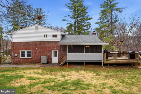 $685,000 | 10798 West Crestview Lane, Laurel, MD 20723