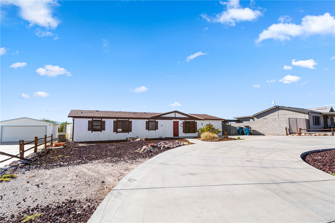 773 Pegasus Ranch Road Bullhead City, AZ 86429 - Photo 2 of 35 Gallery Image 2