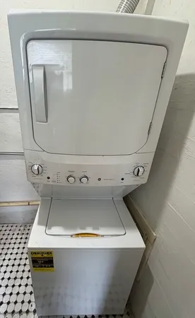 $3,500 | 4442 Washington Street, Unit 3, Boston, MA 02131