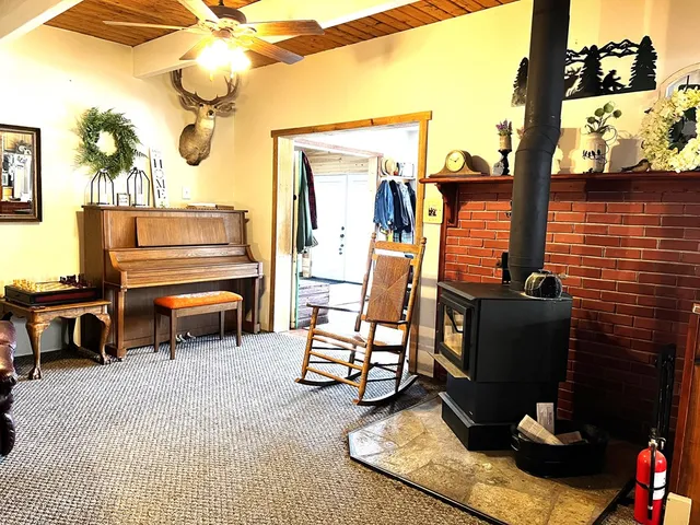 $650,000 | 3029 Fruitvale Glendale Road, Council, ID 83612