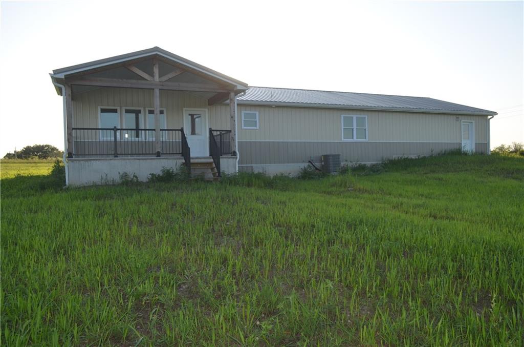 1086 Southwest 75th Road Holden, MO 64040 - Photo 5 of 60