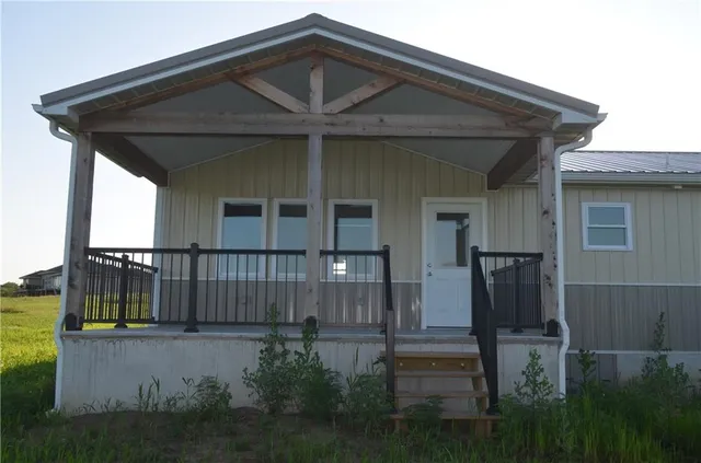 $449,900 | 1086 Southwest 75th Road, Holden, MO 64040