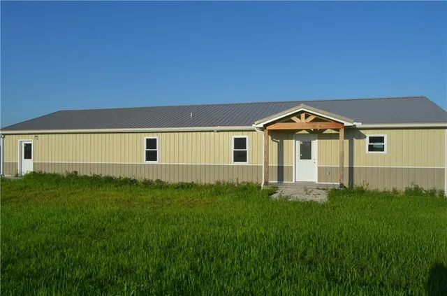 $449,900 | 1086 Southwest 75th Road, Holden, MO 64040