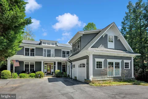 $3,275,000 | 6525 Kenhill Road, Bethesda, MD 20817