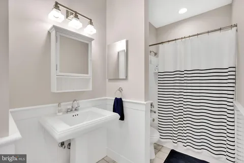 $3,275,000 | 6525 Kenhill Road, Bethesda, MD 20817