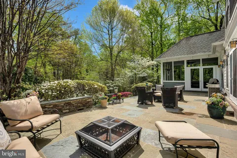 $3,275,000 | 6525 Kenhill Road, Bethesda, MD 20817