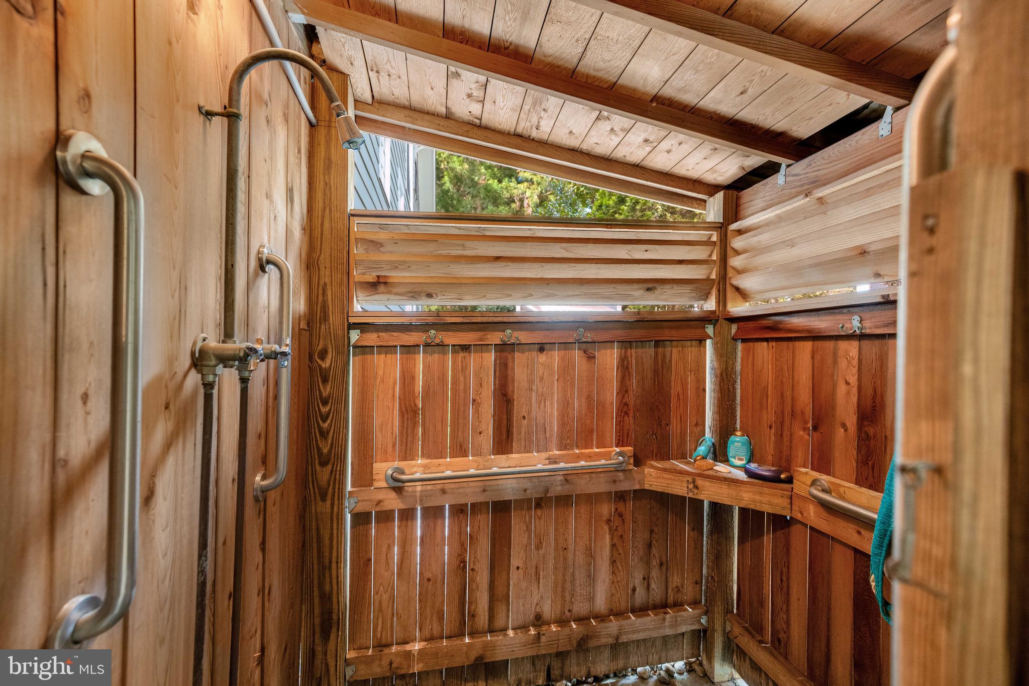 6525 Kenhill Road Bethesda, MD 20817 - Photo 42 of 45 Pool shower