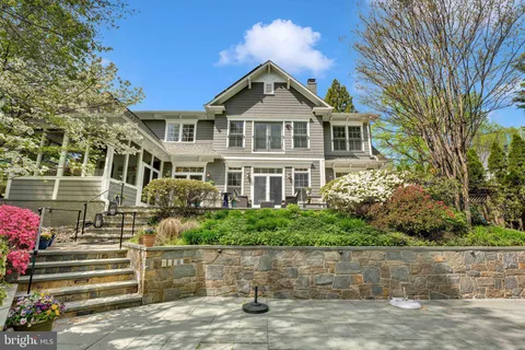 $3,275,000 | 6525 Kenhill Road, Bethesda, MD 20817