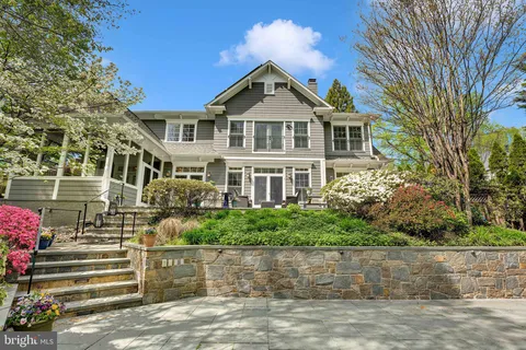 $3,275,000 | 6525 Kenhill Road, Bethesda, MD 20817