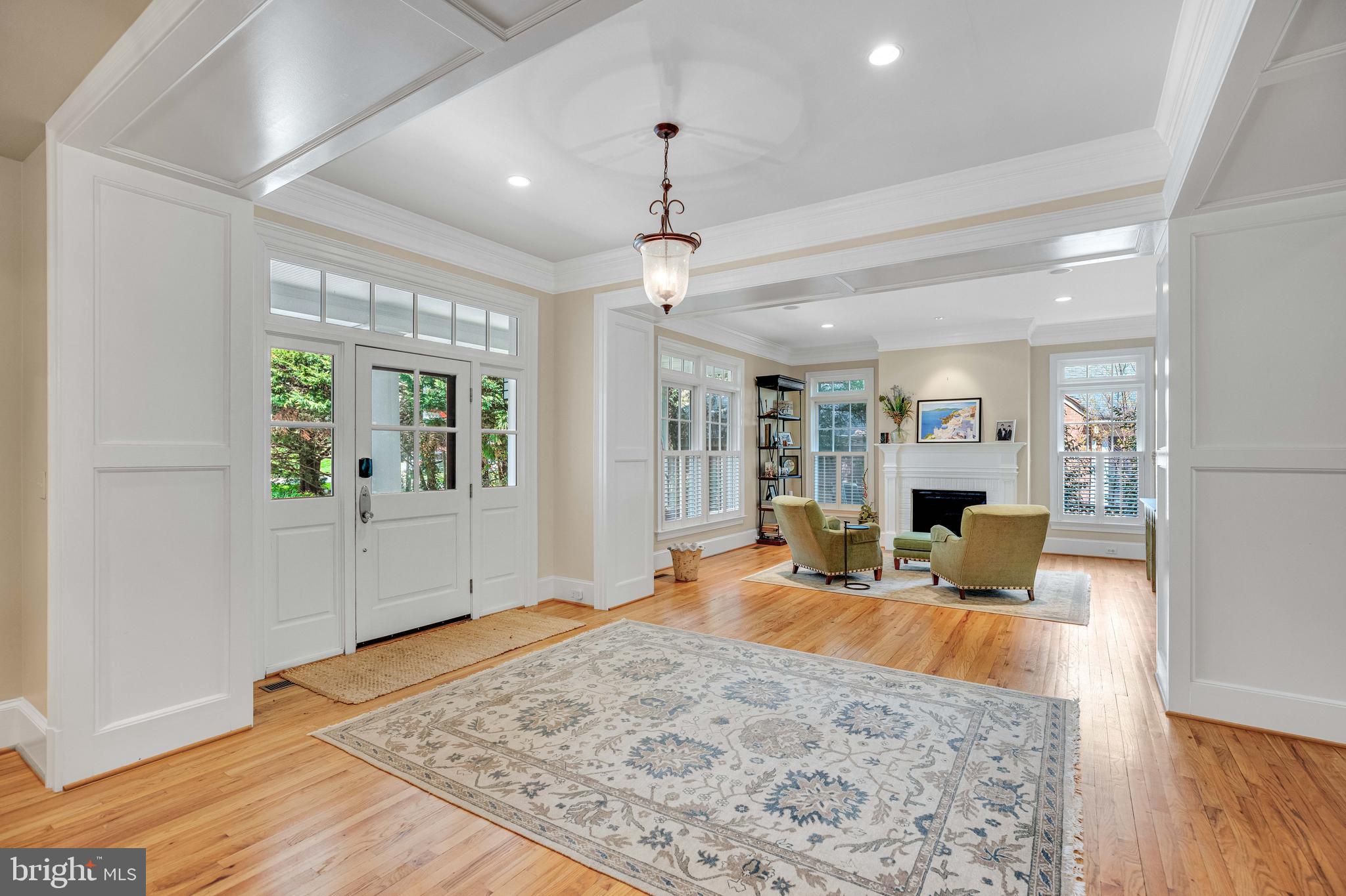 6525 Kenhill Road Bethesda, MD 20817 - Photo 5 of 45