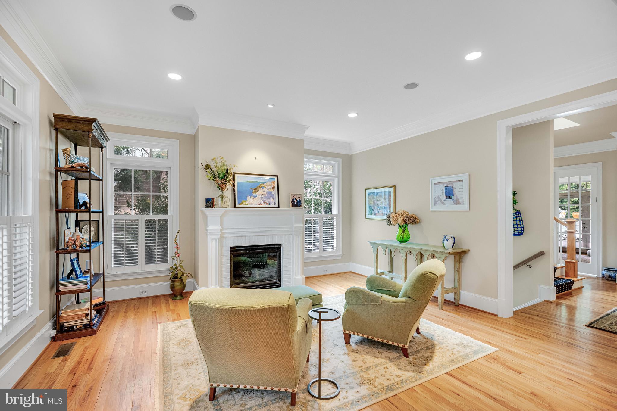 6525 Kenhill Road Bethesda, MD 20817 - Photo 6 of 45 Living room w gas fireplace
