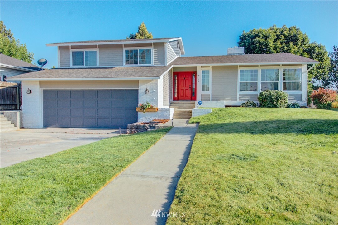 9287 Goodrich Road Southeast Moses Lake, WA 98837 - Photo 1 of 24 Gallery Image 1