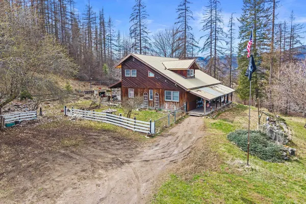 $525,000 | 3442 Moore Road, Kettle Falls, WA 99141