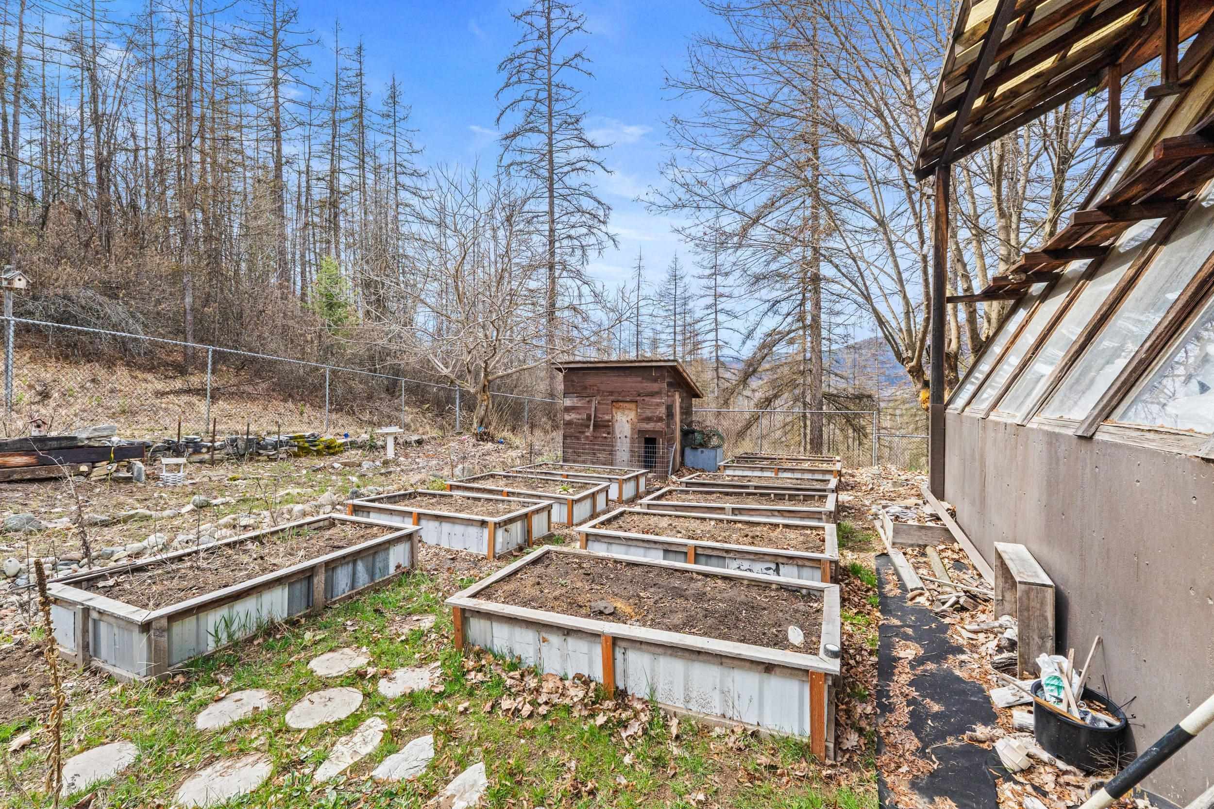 3442 Moore Road Kettle Falls, WA 99141 - Photo 34 of 41