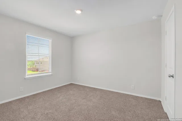 $1,950 | 4727 Wild Boar Crossing, Converse, TX 78109