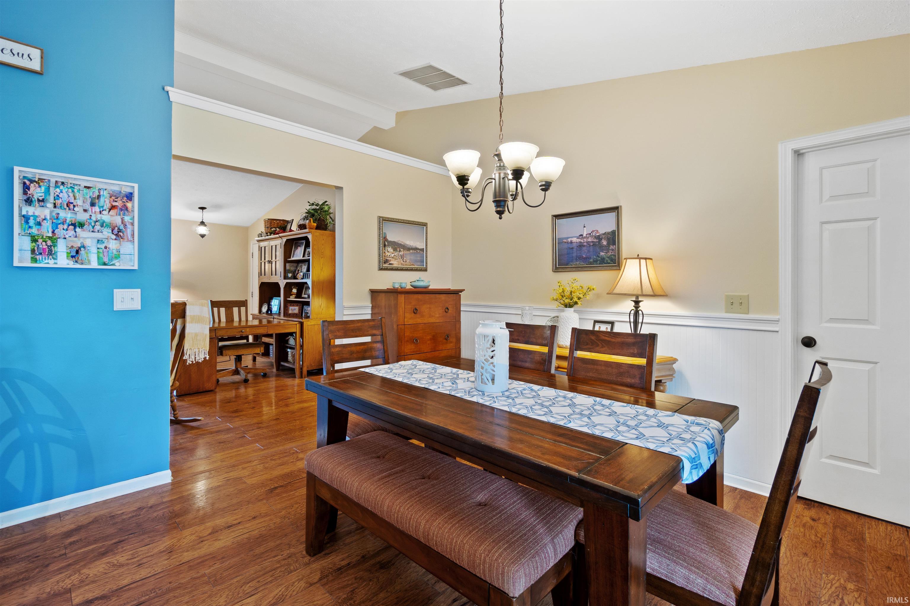 517 Catherine Drive Sweetser, IN 46987 - Photo 15 of 36