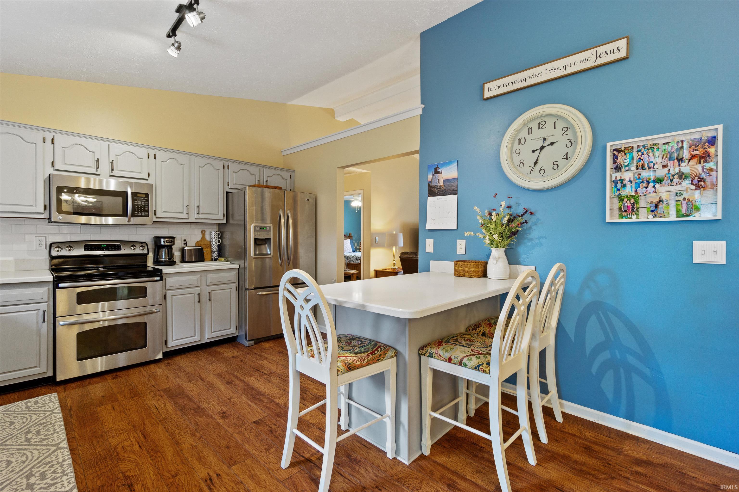 517 Catherine Drive Sweetser, IN 46987 - Photo 17 of 36