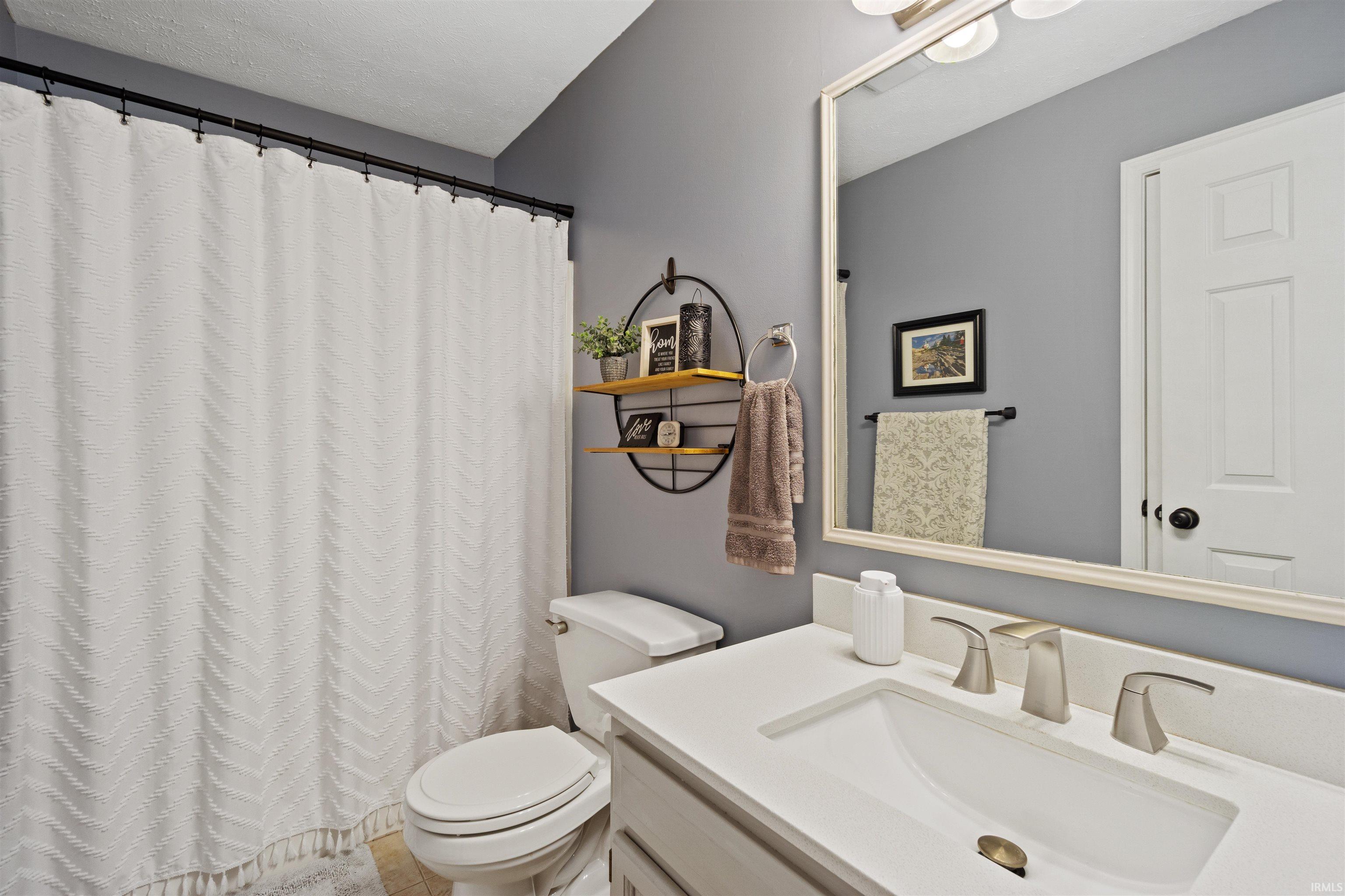 517 Catherine Drive Sweetser, IN 46987 - Photo 33 of 36