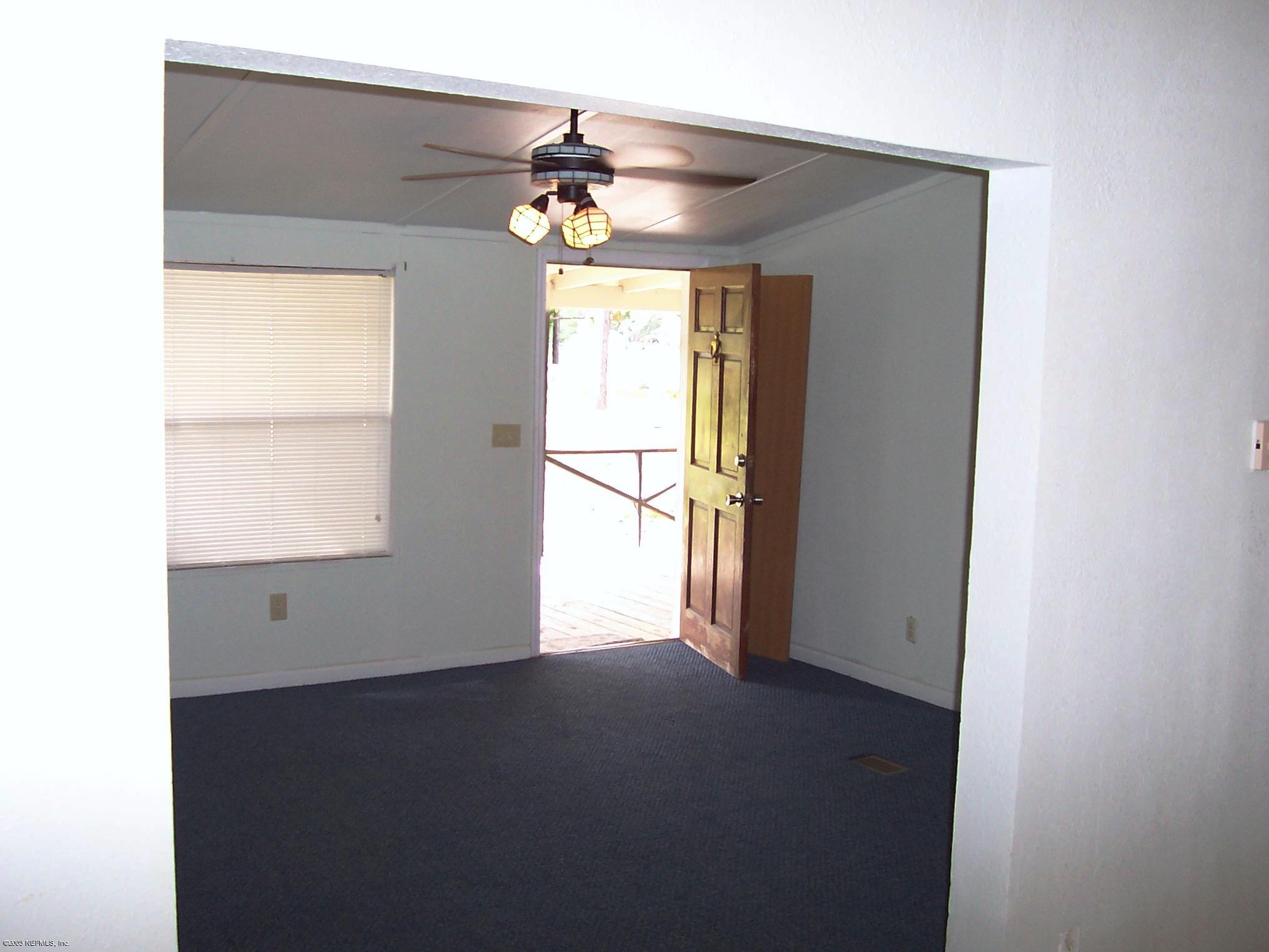 2122 Mallard Road Middleburg, FL 32068 - Photo 7 of 9 Living Room