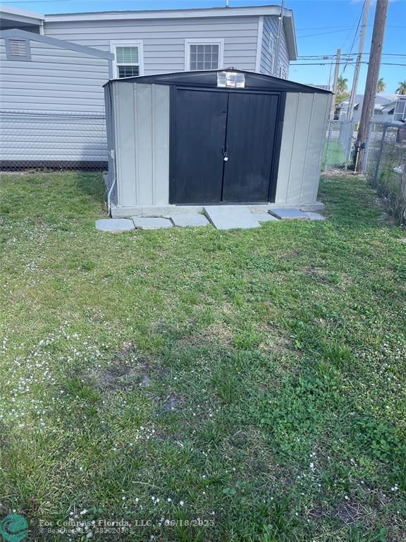 8610 Southwest 18th Court Davie, FL 33324 - Photo 17 of 17 a view of a backyard