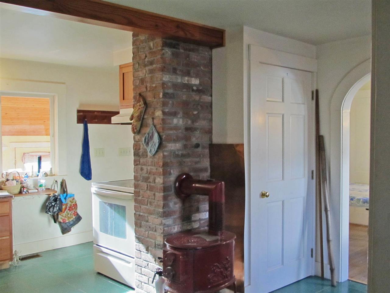 78 Main Street Putney, VT 05346 - Photo 4 of 21