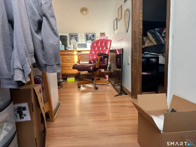 $280,000 | 80 Willow Street, Meriden, CT 06450