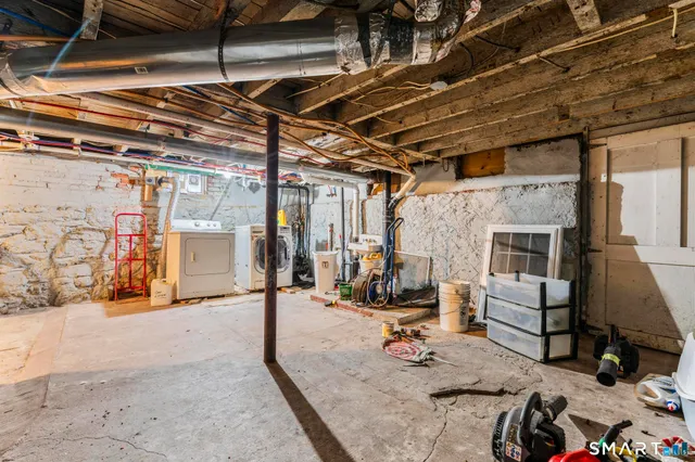 $280,000 | 80 Willow Street, Meriden, CT 06450