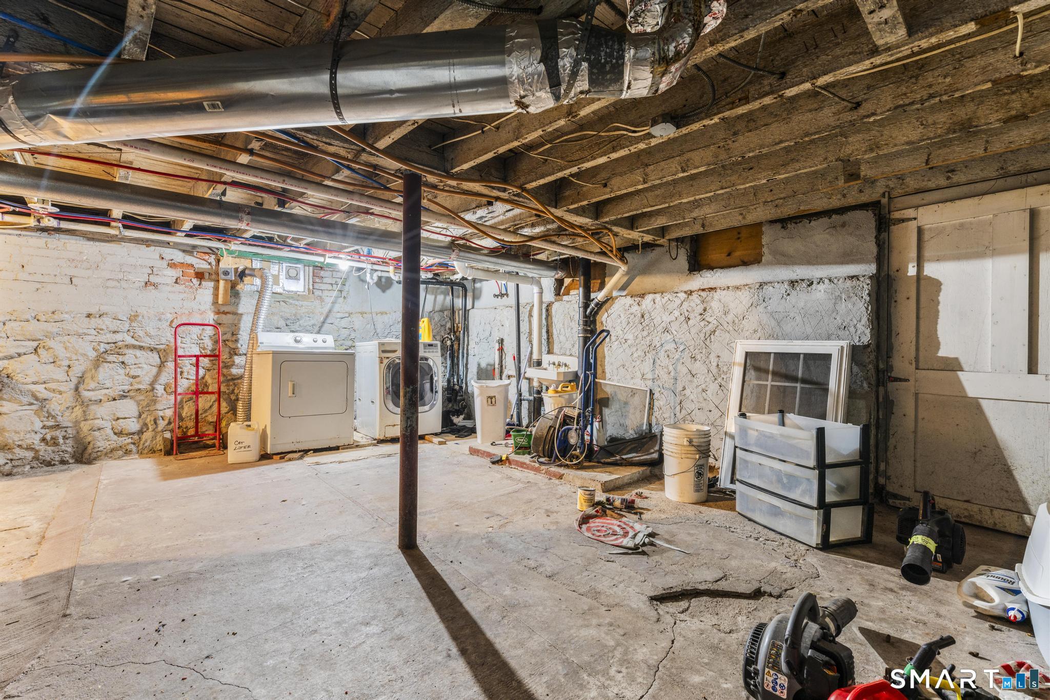 80 Willow Street Meriden, CT 06450 - Photo 8 of 25