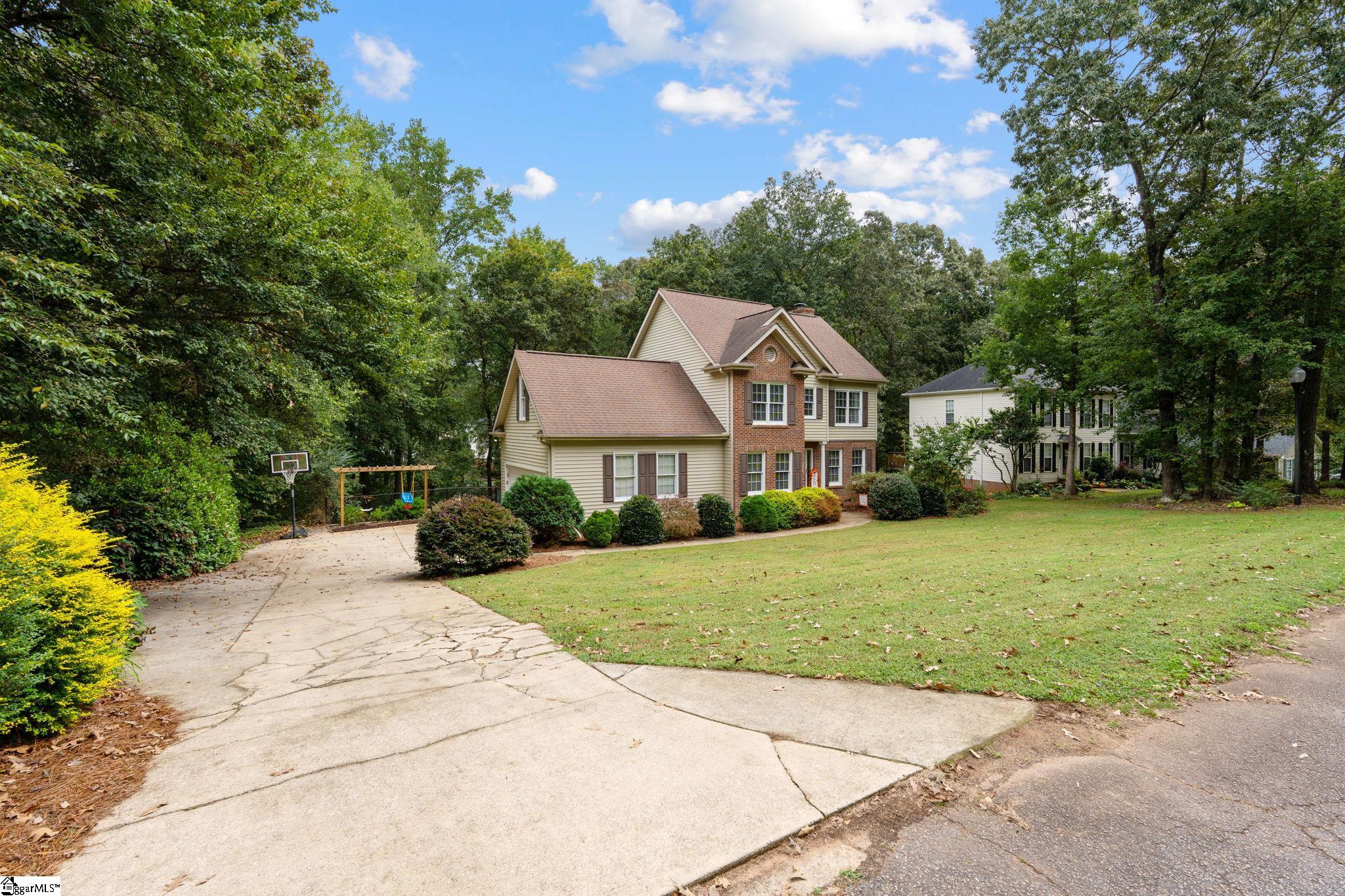 344 Camperdown Court Easley, SC 29642 - Photo 2 of 38