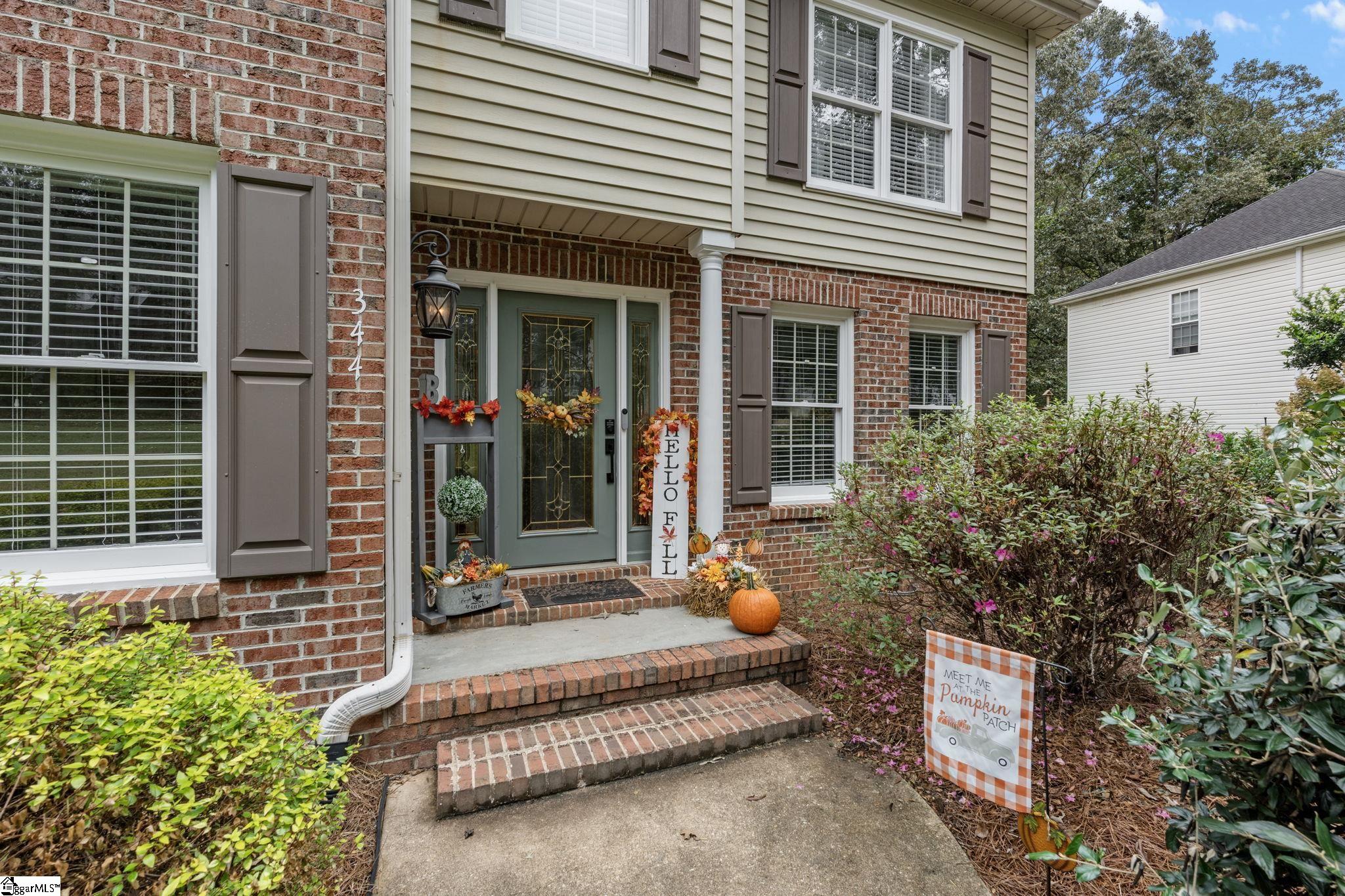 344 Camperdown Court Easley, SC 29642 - Photo 3 of 38