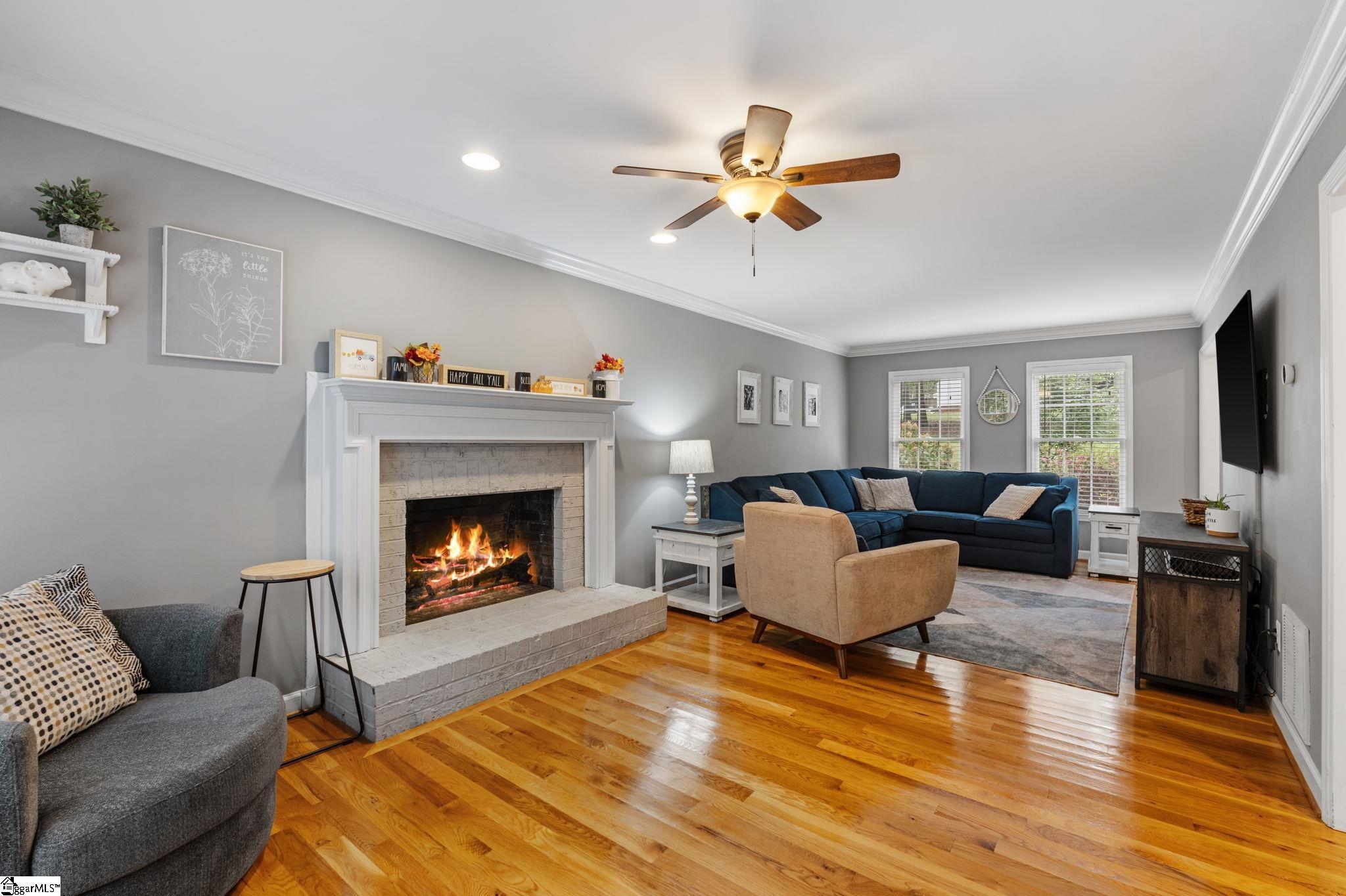 344 Camperdown Court Easley, SC 29642 - Photo 8 of 38