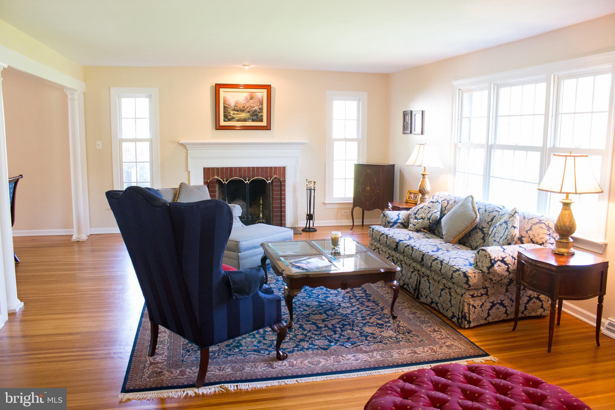 165 Ramblewood Road Moorestown, NJ 08057 - Photo 2 of 31 Gallery Image 2