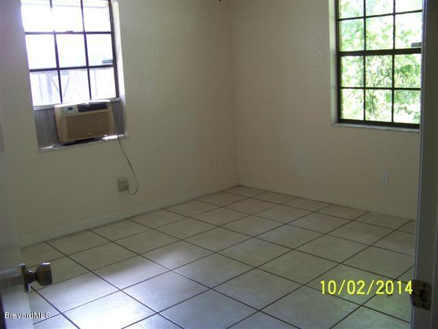3435 Grant Road Grant, FL 32949 - Photo 3 of 17 bed2