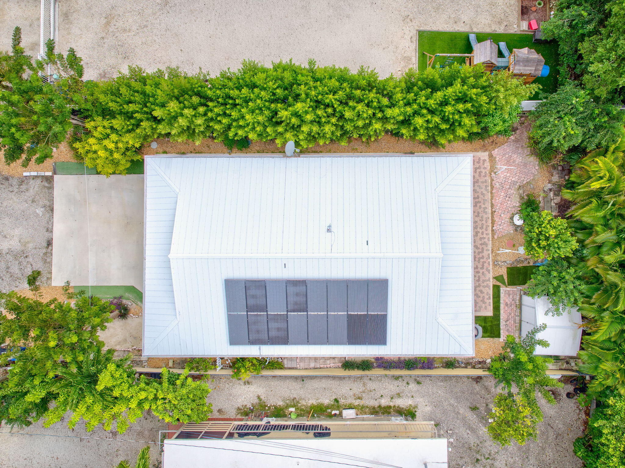 460 Lime Drive Key Largo, FL 33037 - Photo 46 of 49 Roof view of solar panel