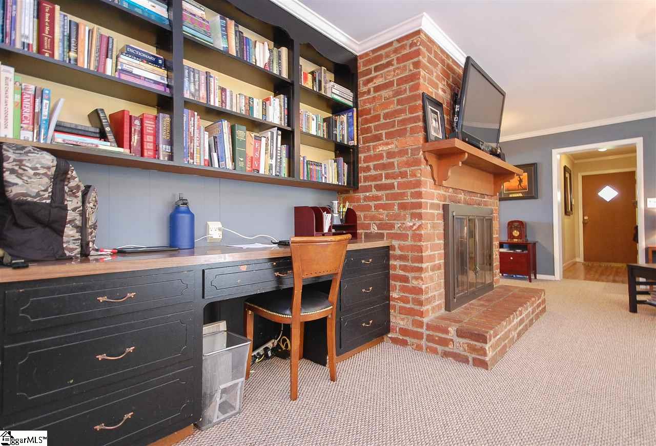 403 Chick Springs Road Greer, SC 29650 - Photo 16 of 31 Gallery Image 16