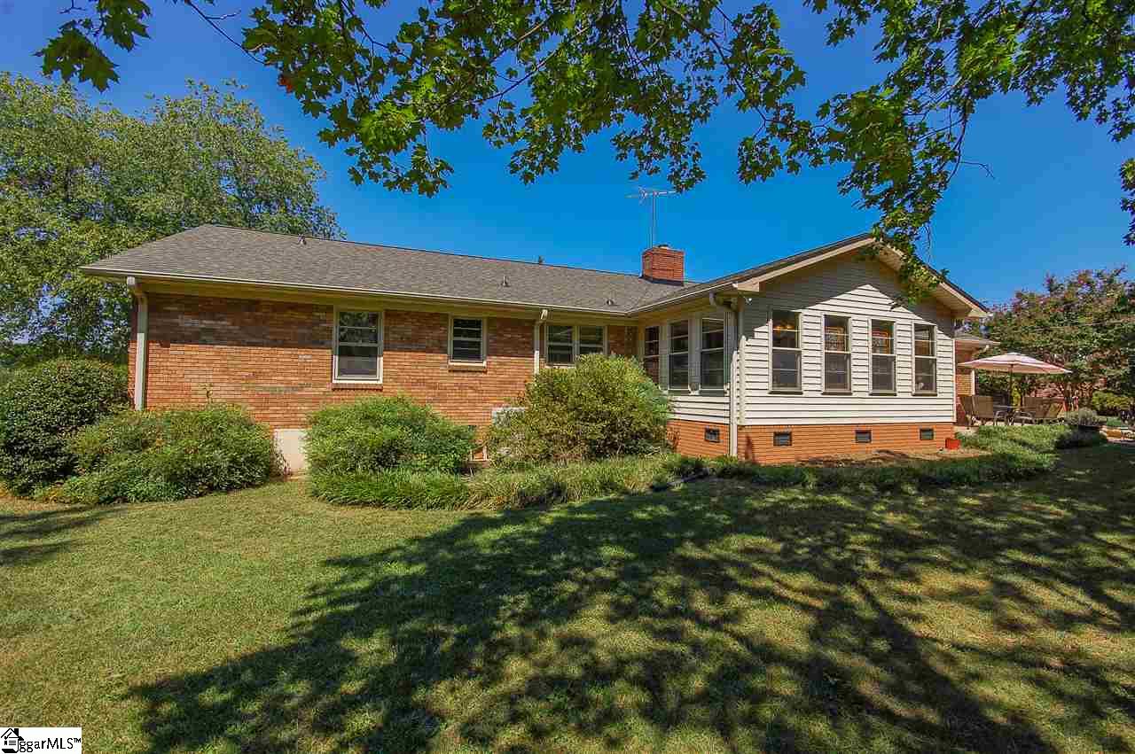 403 Chick Springs Road Greer, SC 29650 - Photo 30 of 31 Gallery Image 30
