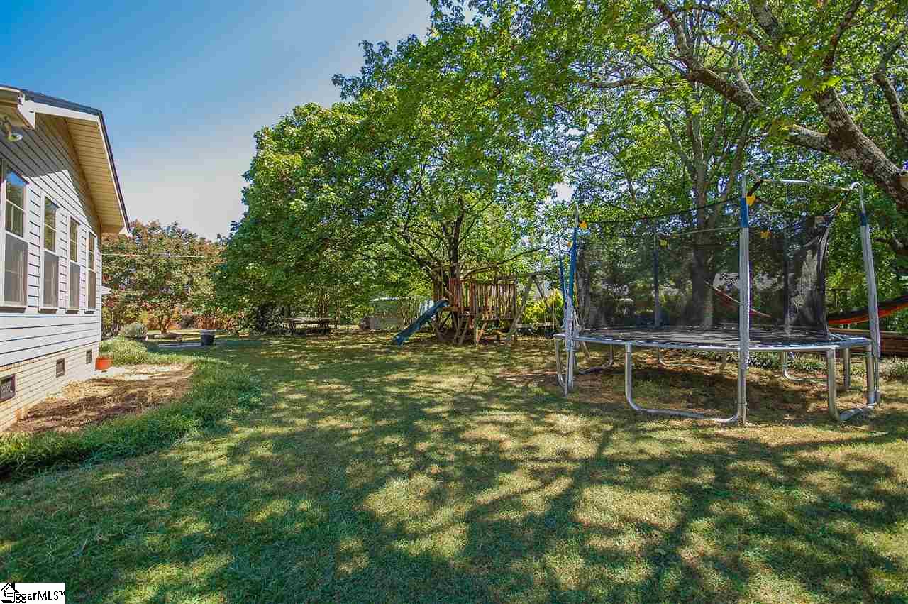 403 Chick Springs Road Greer, SC 29650 - Photo 31 of 31 Gallery Image 31