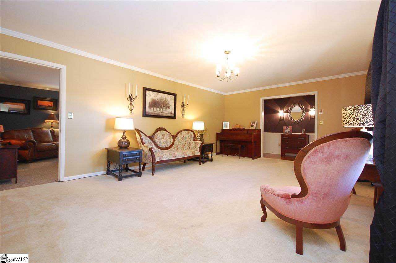 403 Chick Springs Road Greer, SC 29650 - Photo 8 of 31 Gallery Image 8