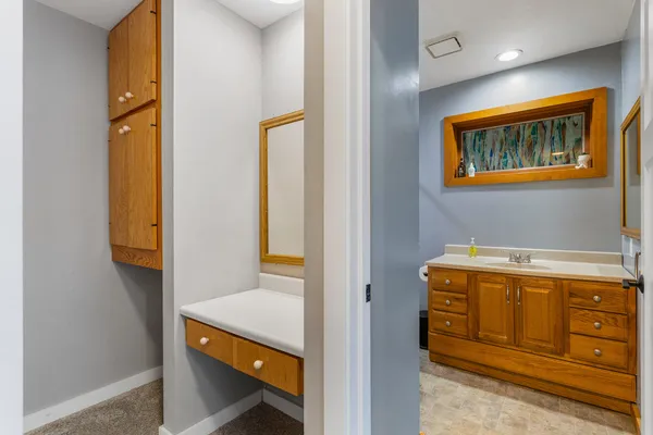 $409,900 | 690 North Cove Court, Decatur, IL 62521