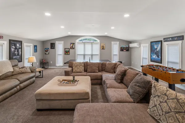 $409,900 | 690 North Cove Court, Decatur, IL 62521