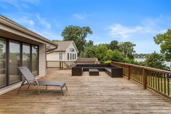 $409,900 | 690 North Cove Court, Decatur, IL 62521